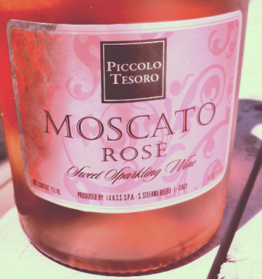 Piccolo Tesoro-Moscato Rose Sparkling Wine